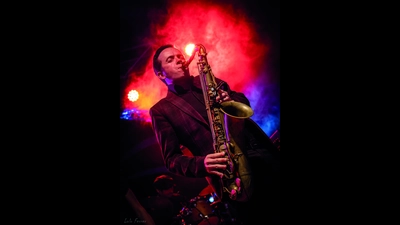 Drew Davies tritt in Petershagen-Windheim auf. (Foto: privat)