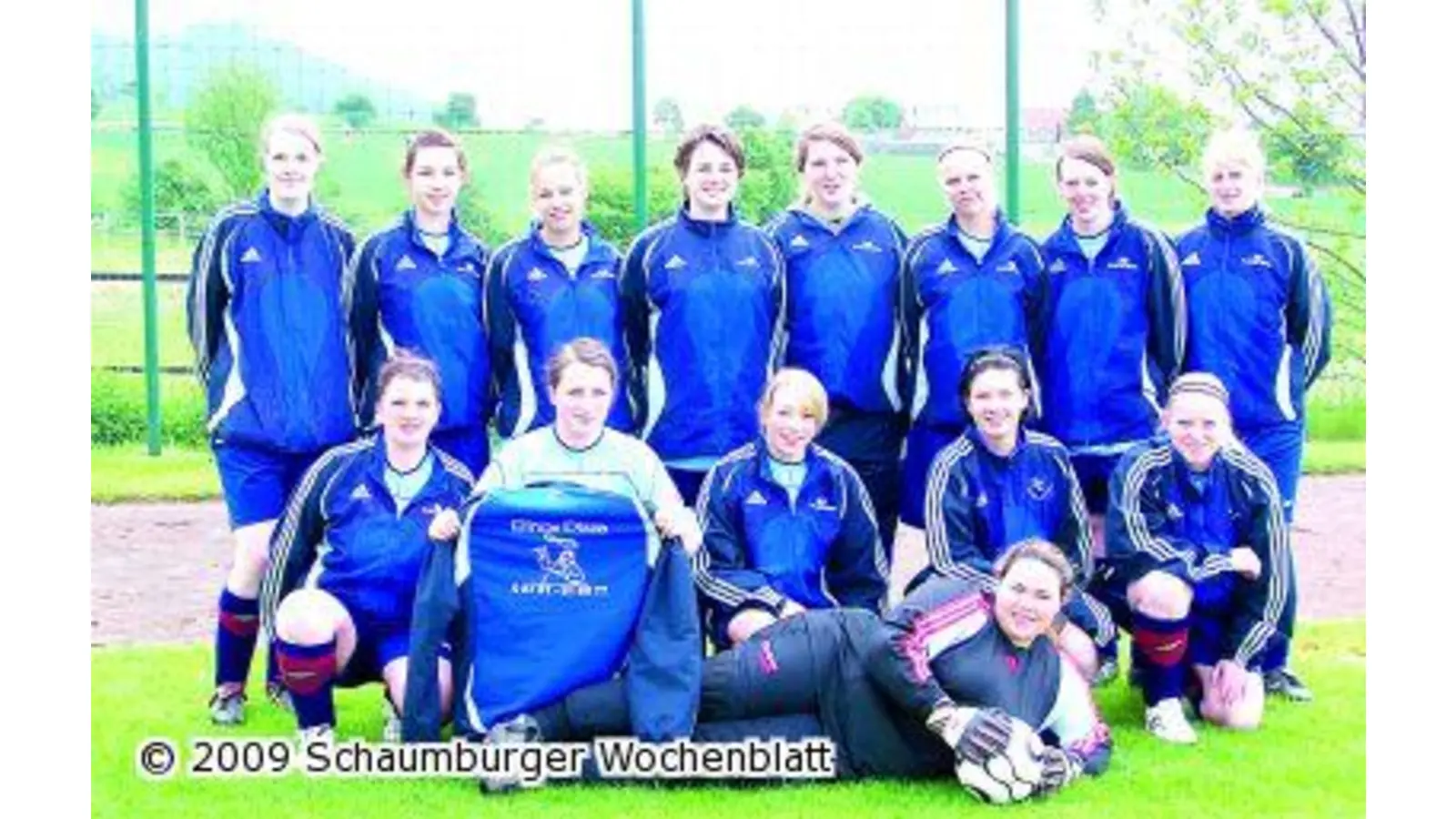 Die Frauen-Fußballmannschaft des SC wird neu eingekleidet (Foto: red)