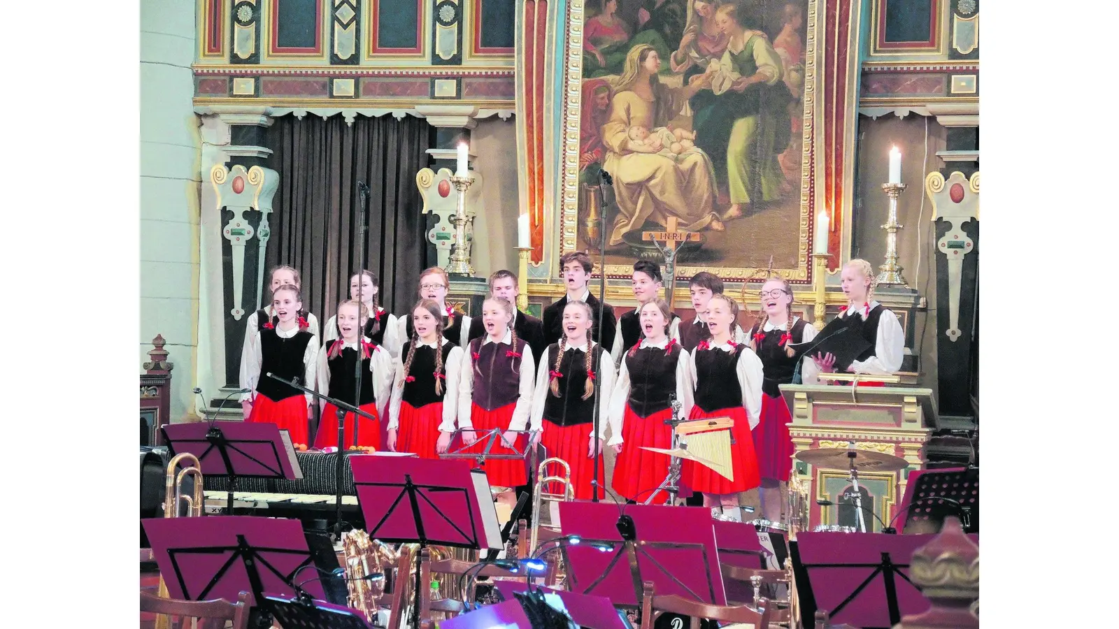 Gemeinschaftskonzert in der Stadtkirche berührt die Besucher (Foto: sk)