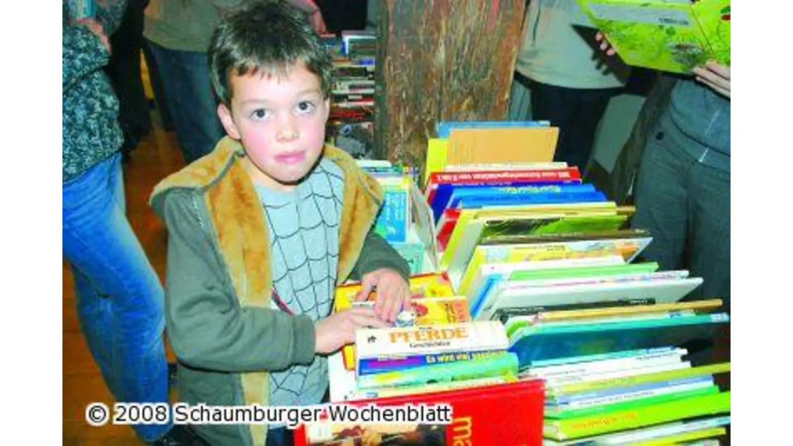 Schnäppchenjäger stürmen Bücherei (Foto: red)