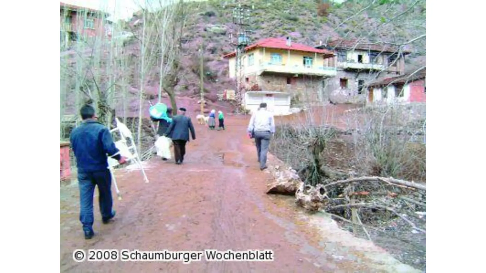 Trotz Schwierigkeiten beim Zoll kommt Hilfstransport an (Foto: jb)