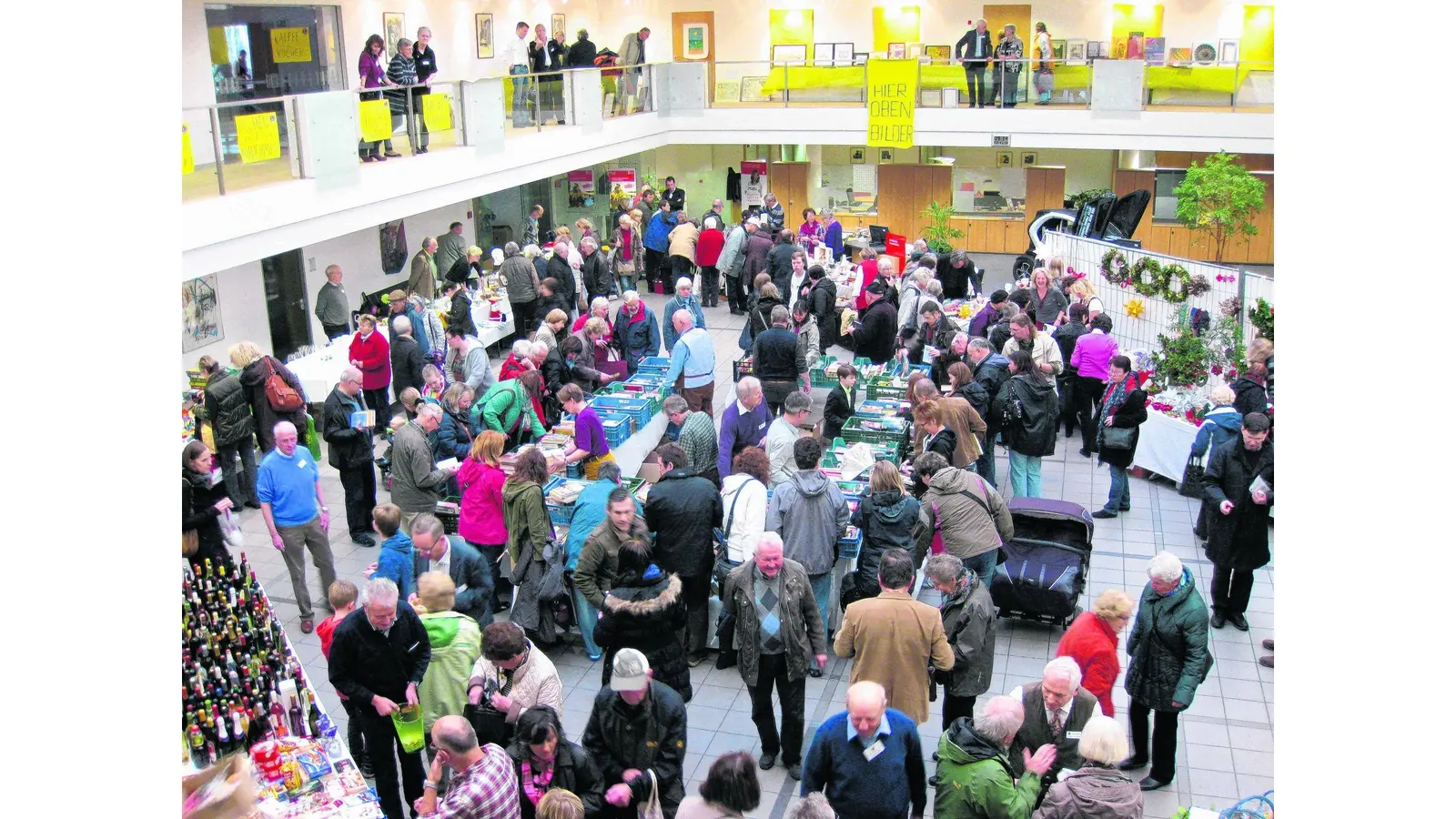 Der Lions Club Neustadt lädt zum Basar in die Sparkasse (Foto: gi)