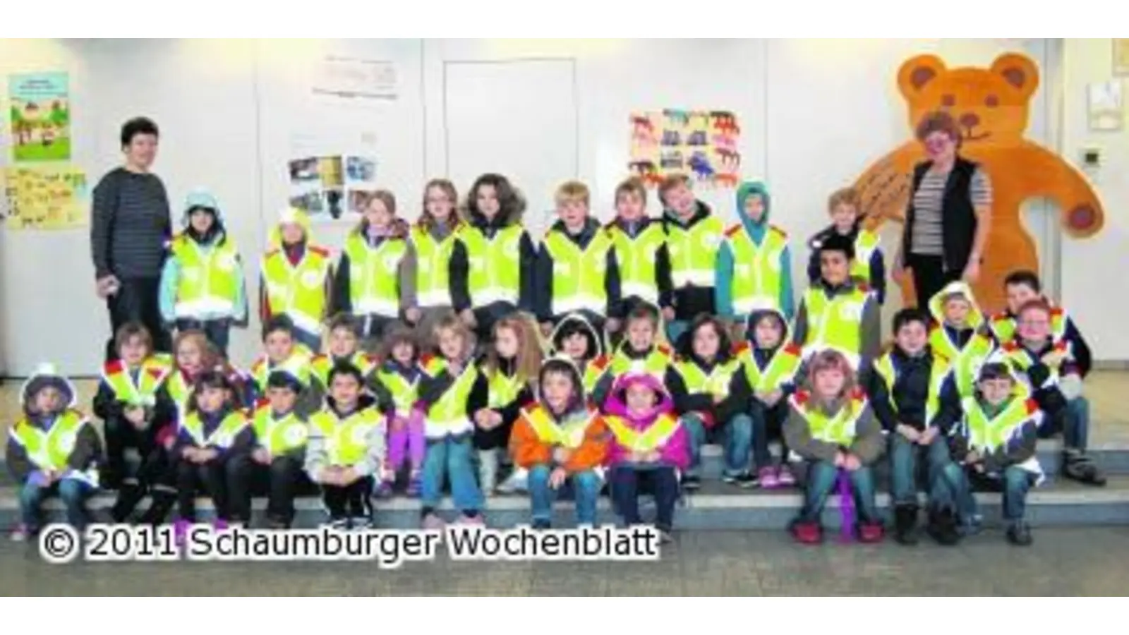 Neue Sicherheitswesten für die ABC-Schützen (Foto: red)