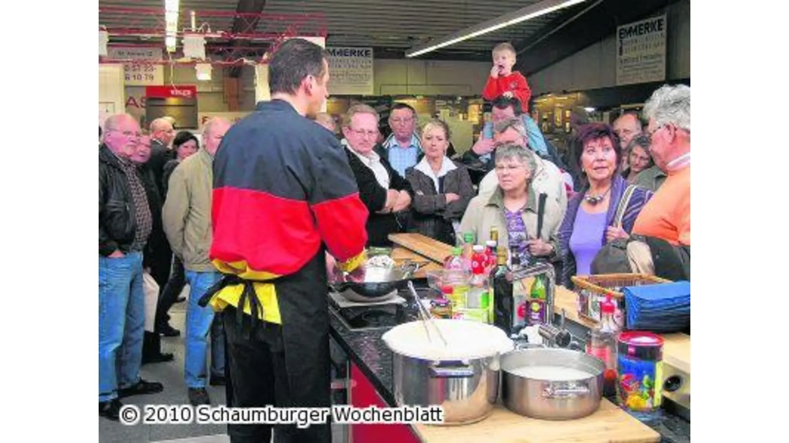 Spektakuläre Küchen-Promotion-Aktion bei Möbel Dohmeyer (Foto: mk)
