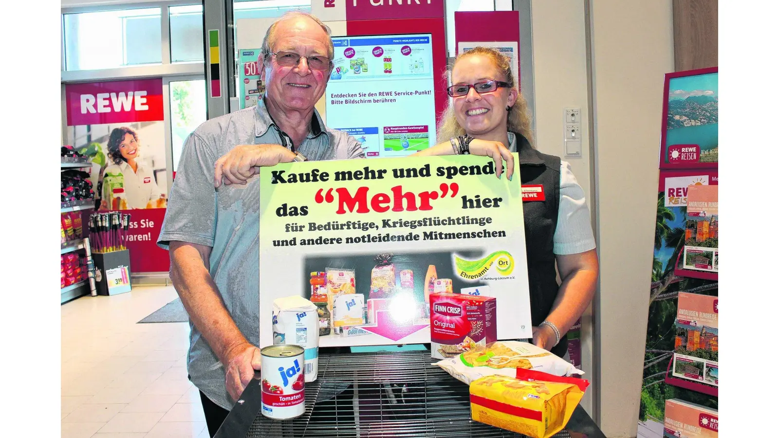 Für Bedürftige spenden im Rewe-Markt (Foto: jan)