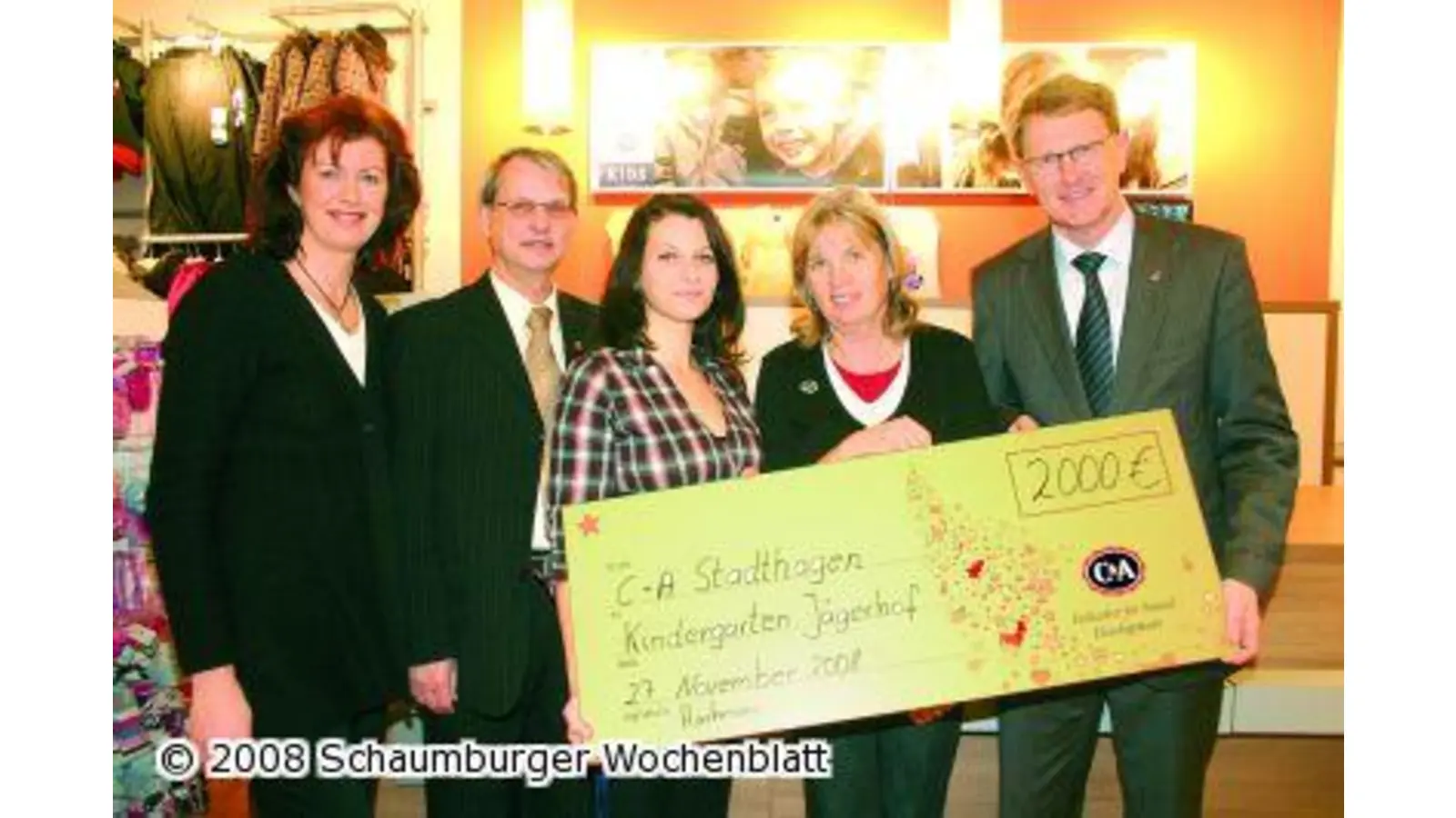 2000 Euro für den Kindergarten Jägerhof (Foto: bb)