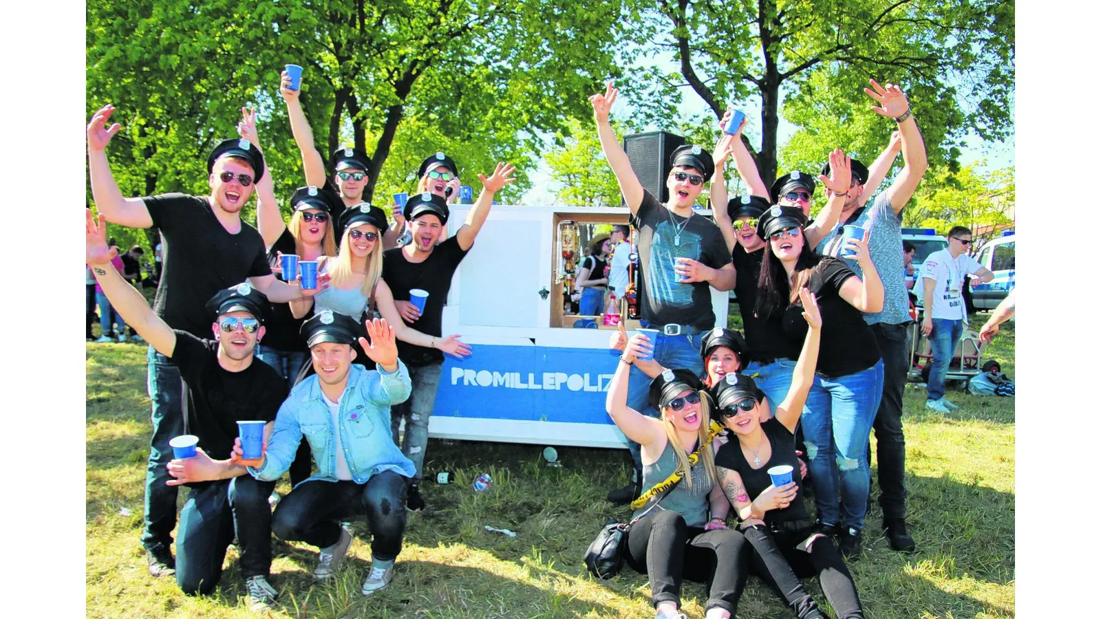 Polizeichef lobt friedliche und fröhlich feiernde junge Menschen (Foto: gi)