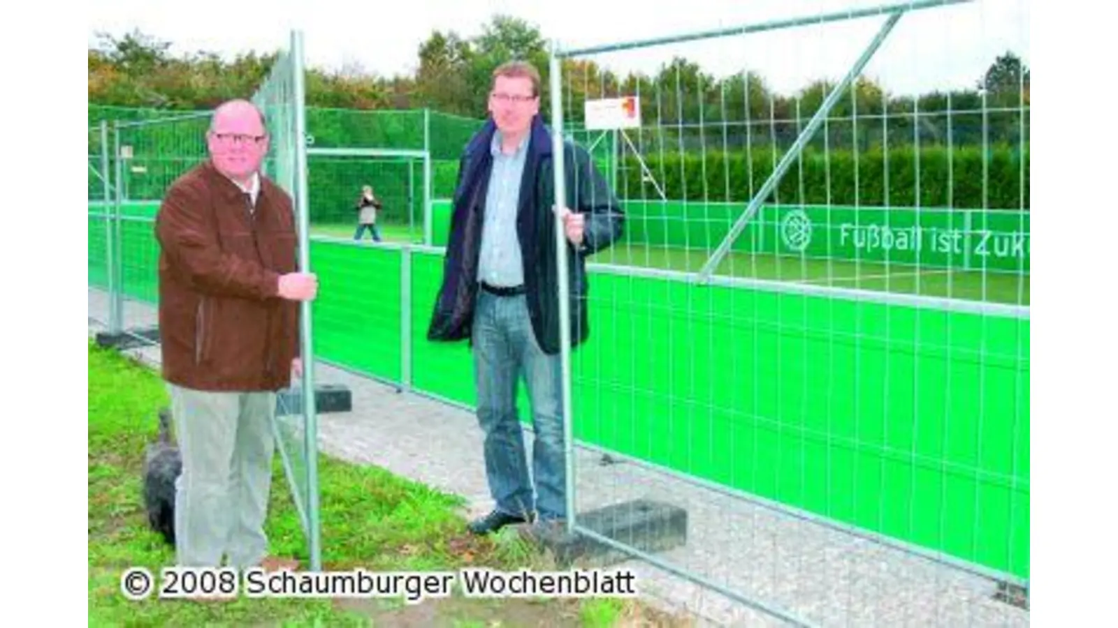 Neuer Kunstrasen-Platz wird am Freitag offiziell eingeweiht (Foto: wtz)