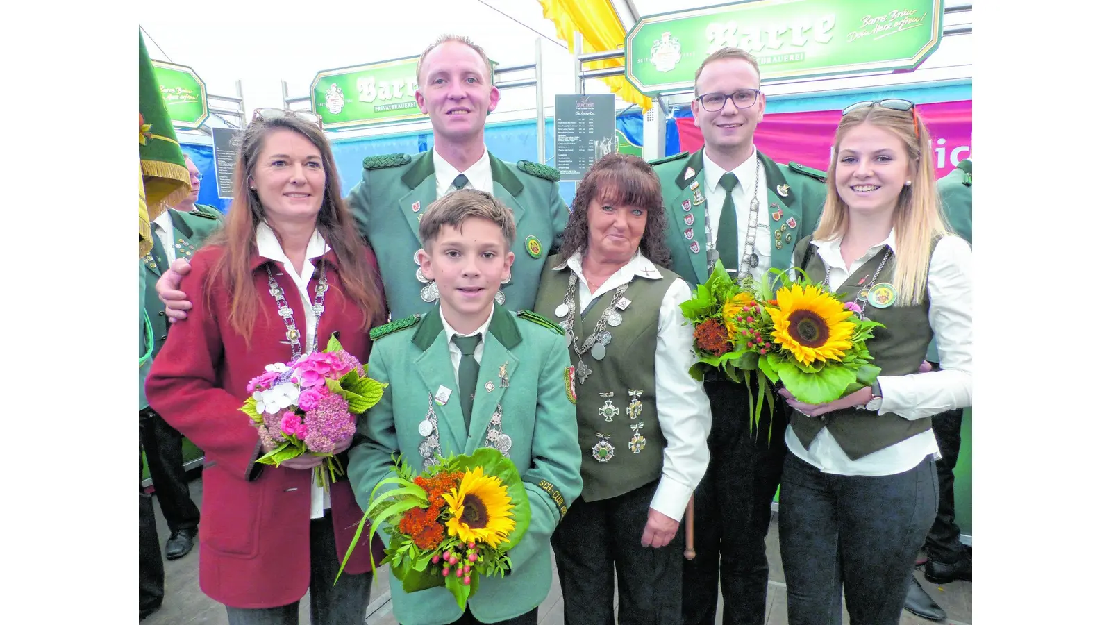 Eine der Pappscheiben bleibt leider ganz ohne Schaden (Foto: al)