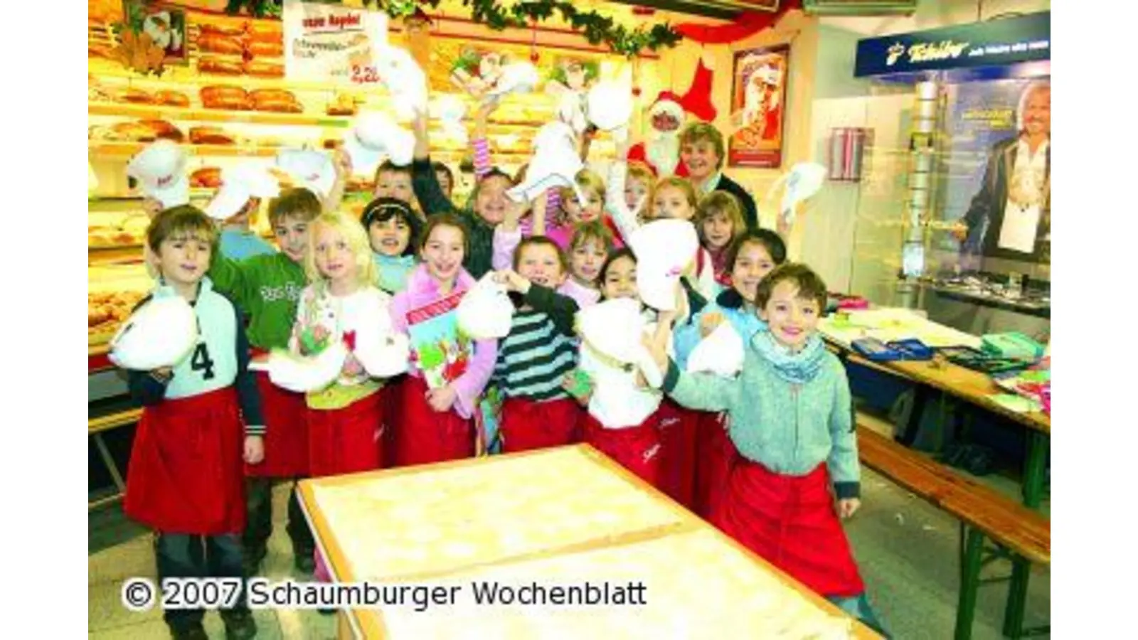 Grundschüler backen leckere Kekse (Foto: ih)