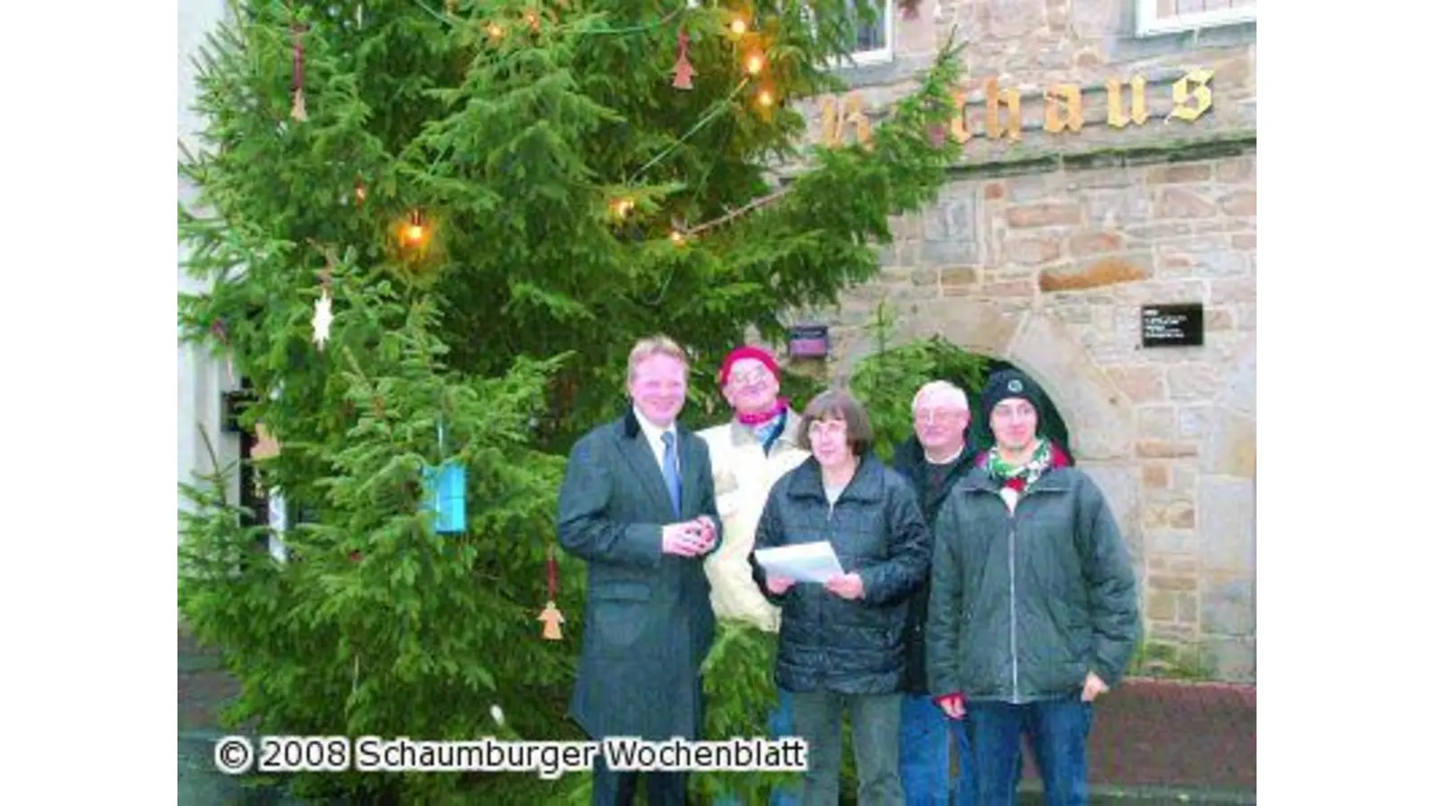 Weihnachtliches Miteinander und auch ein wenig Politik (Foto: nb)