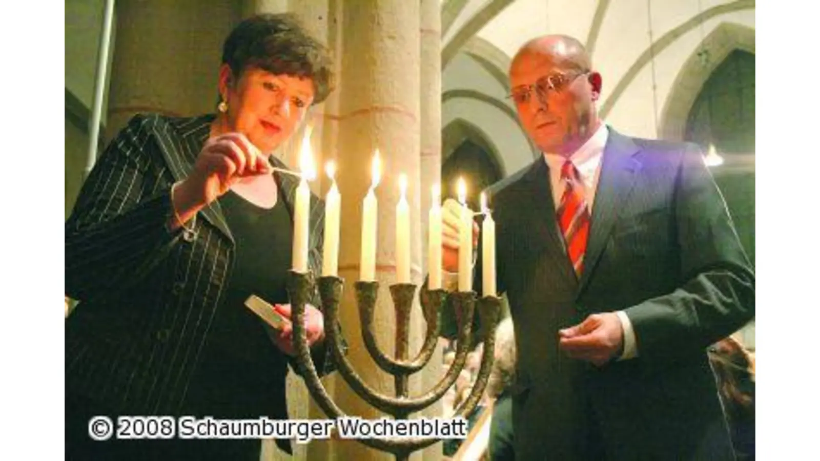 Kerzenschein als Akt der Verständigung (Foto: mr)
