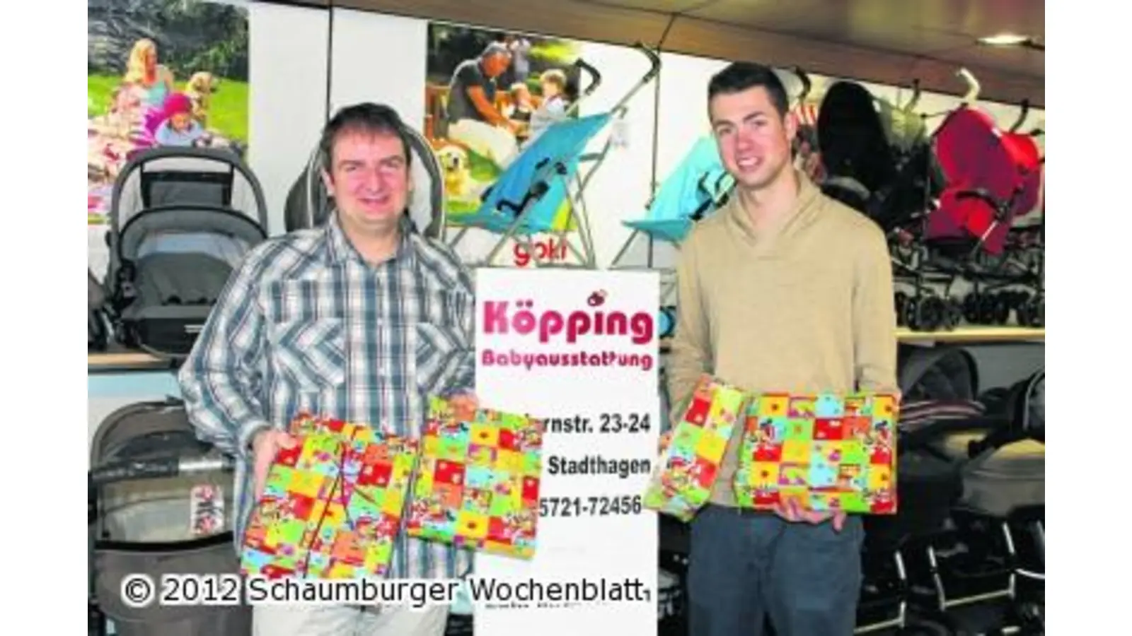 Kinder helfen Kindern mit Spielzeug (Foto: ag)