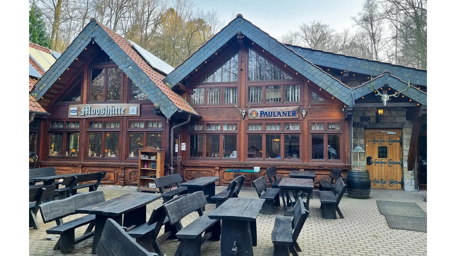 Der Waldgasthof „Mooshütte” in Bad Nenndorf. (Foto: Christian Kutschera)