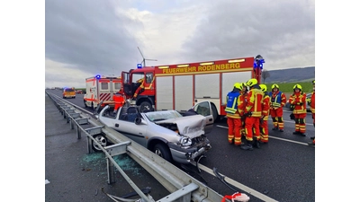 Das Dach des Fahrzeugs musste entfernt werden.  (Foto: privat)