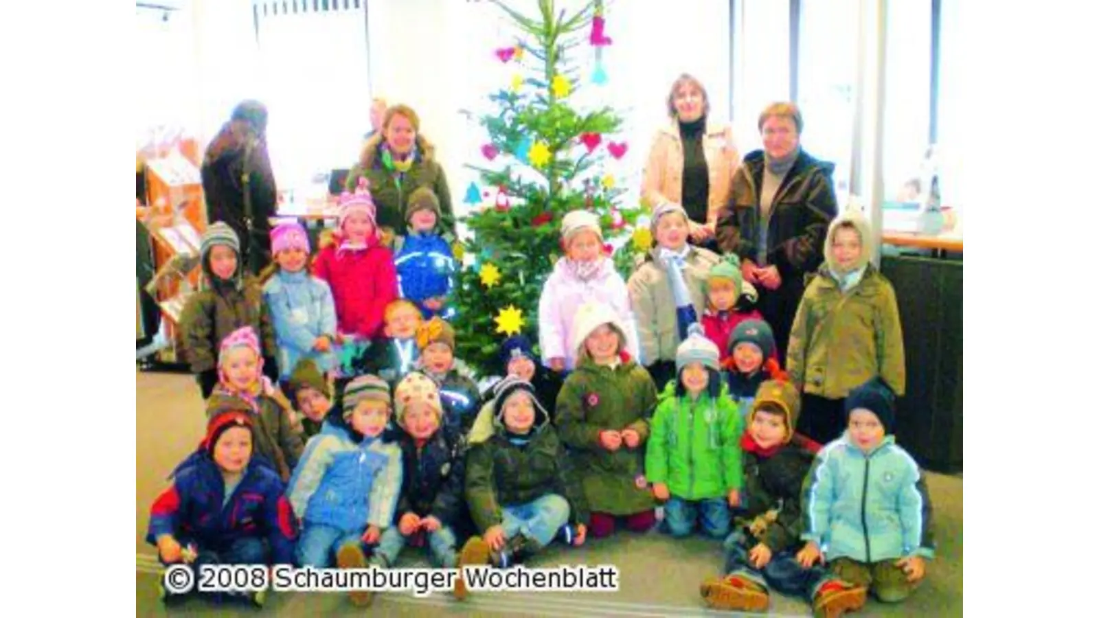 Gelbe Sterne funkeln in der Hannoverschen Volksbank (Foto: red)