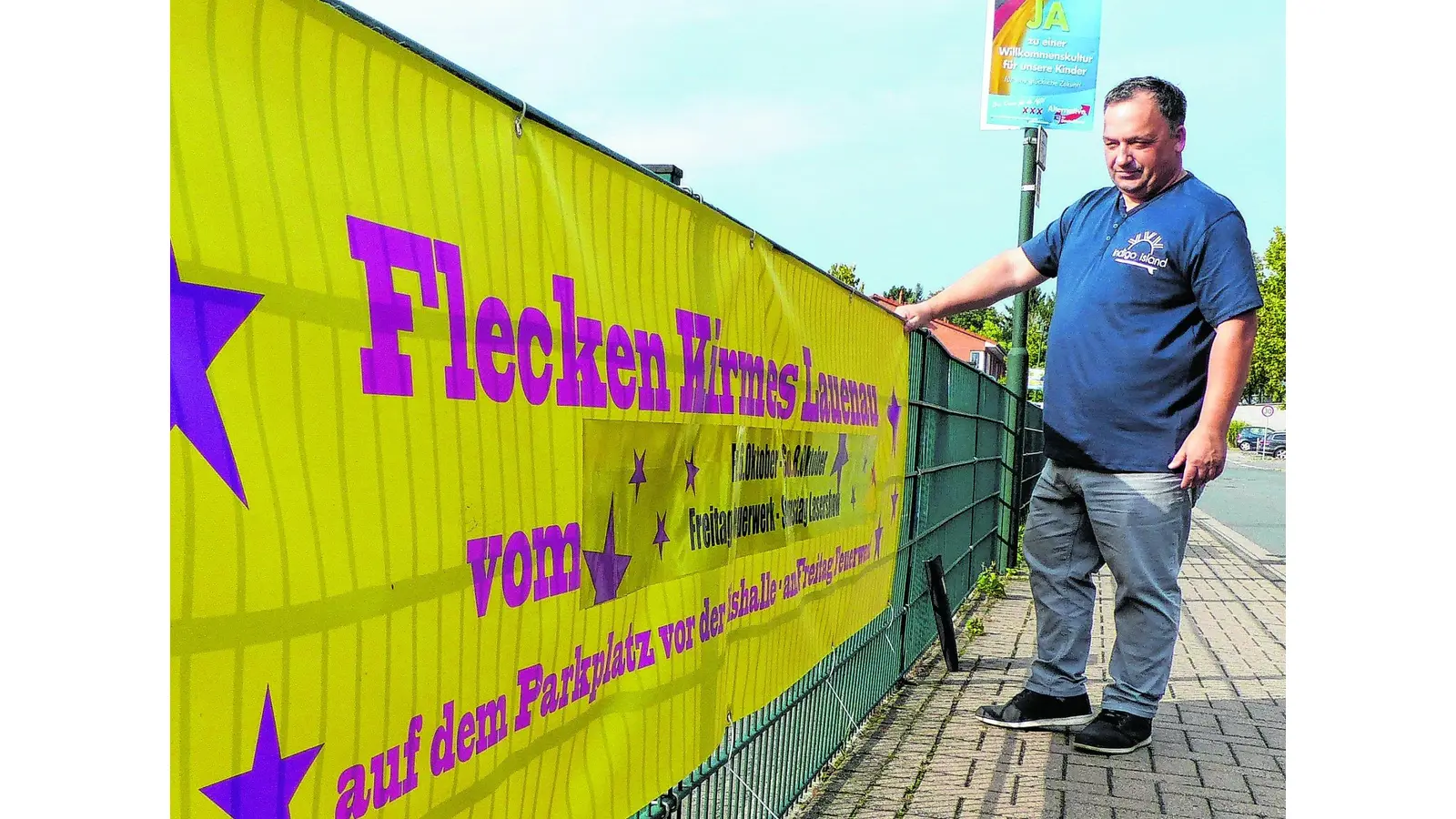 Fleckenkirmes vor der Eishalle feiern (Foto: al)
