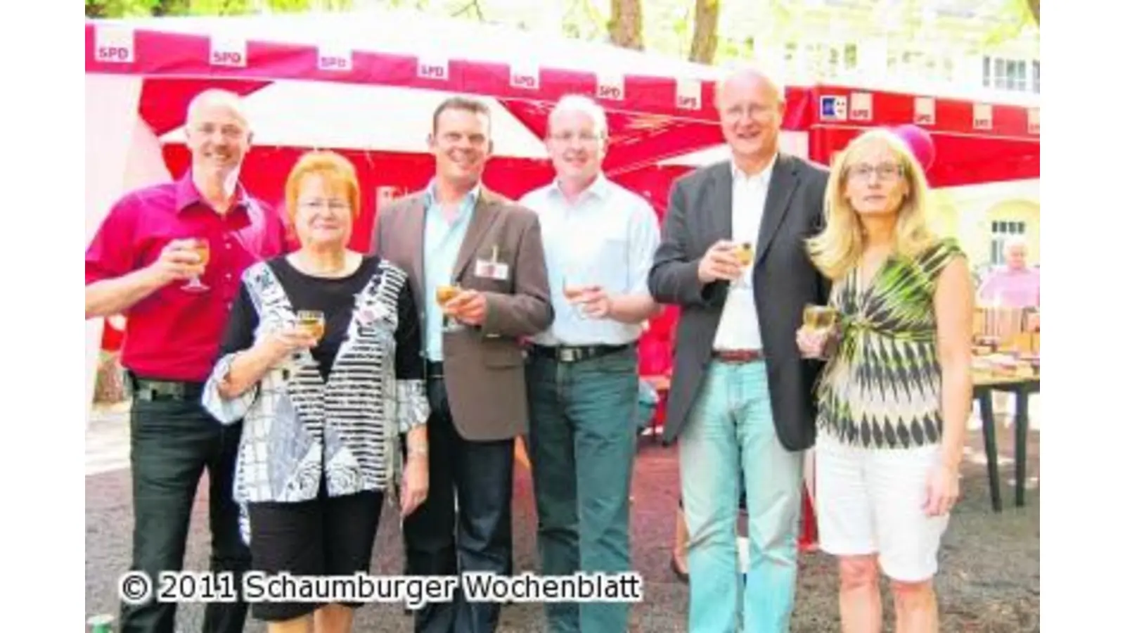 Begegnungen und Gespräche bei Sonne und Musik (Foto: red)