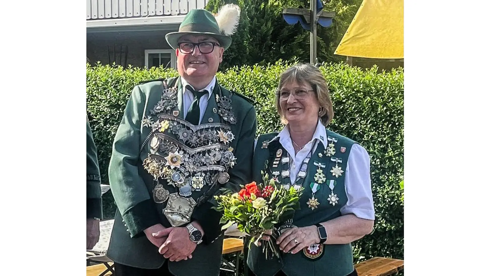 Der amtierende Jubiläums-Schützenkönig Michael Pohle und die Jubiläums-Schützenkönigin Gudrun Blair (Foto: wk)