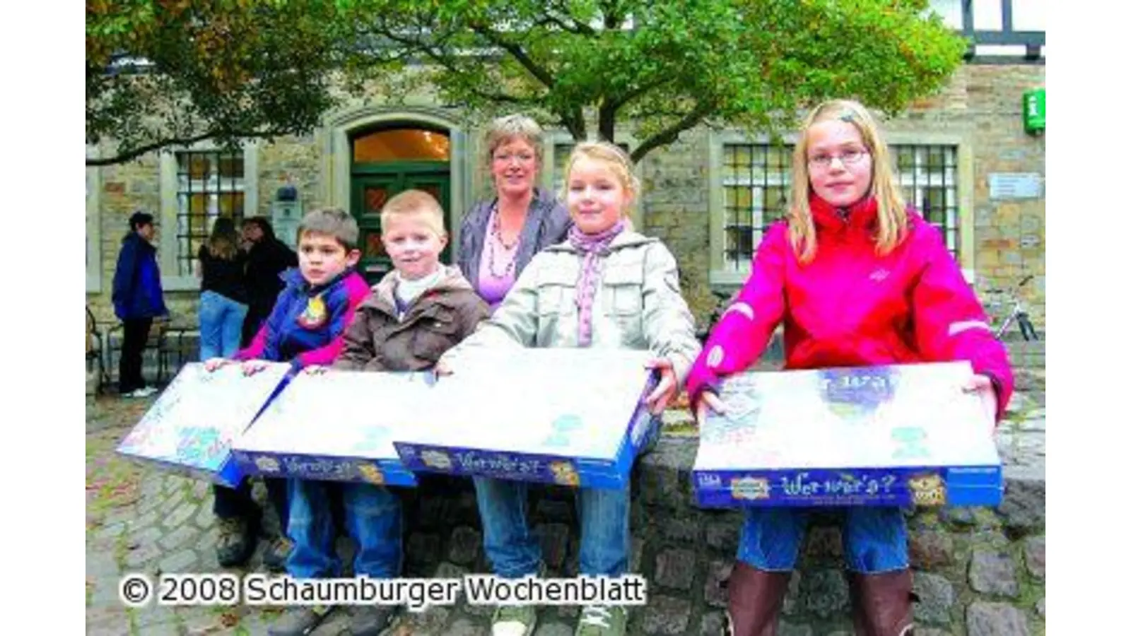 Fünf Preise für fünf Kinder zum fünfjährigen Bestehen (Foto: ste)