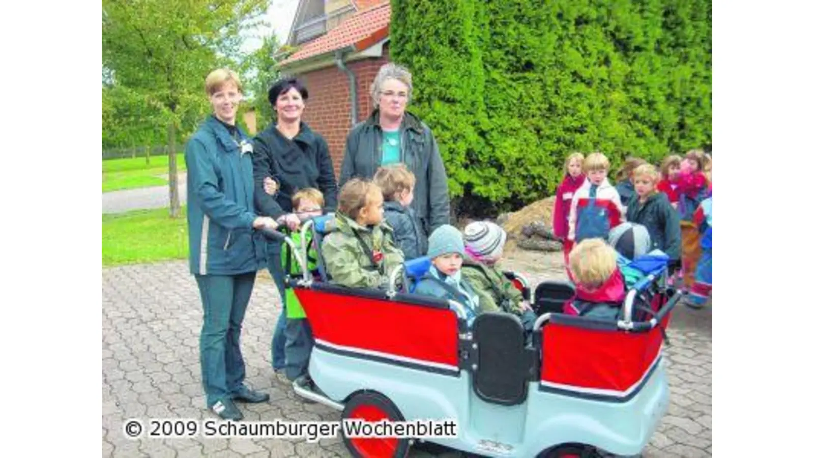 Bewegungskindergarten freut sich über Krippenwagen (Foto: red)