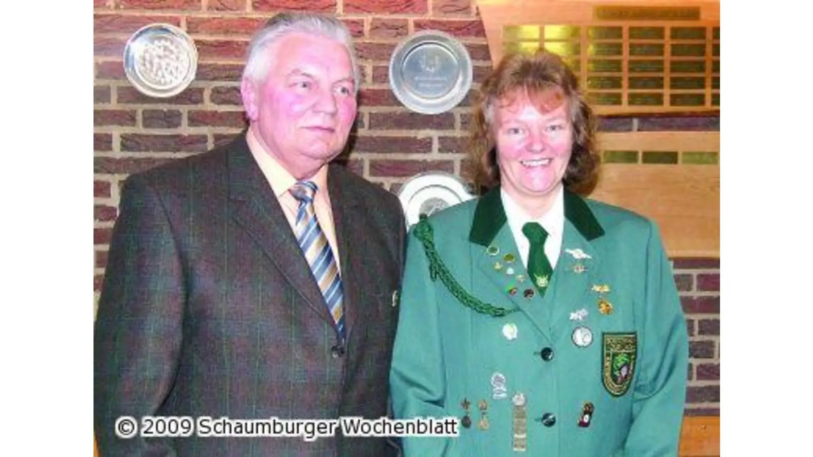 Ehrenbecher für Nachwuchsmusikerin (Foto: tt)