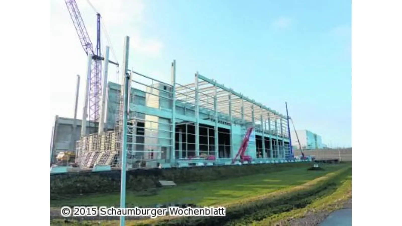 Schon wieder dreht sich ein Kran (Foto: al)