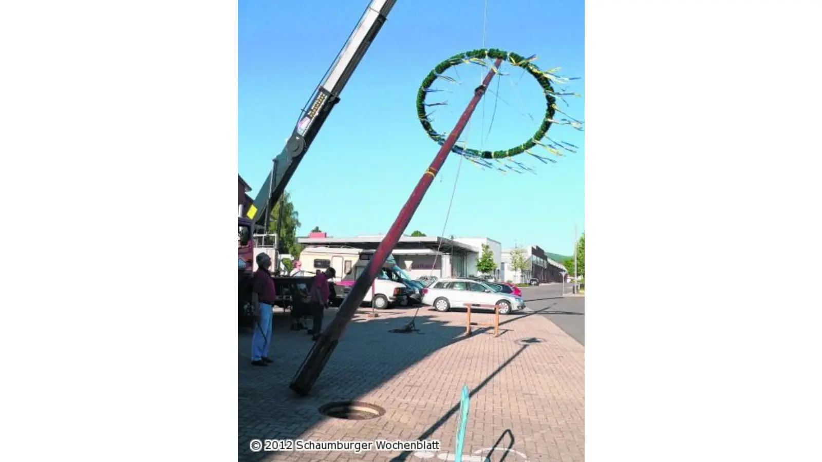 Pfingstbaum mit Verspätung (Foto: al)