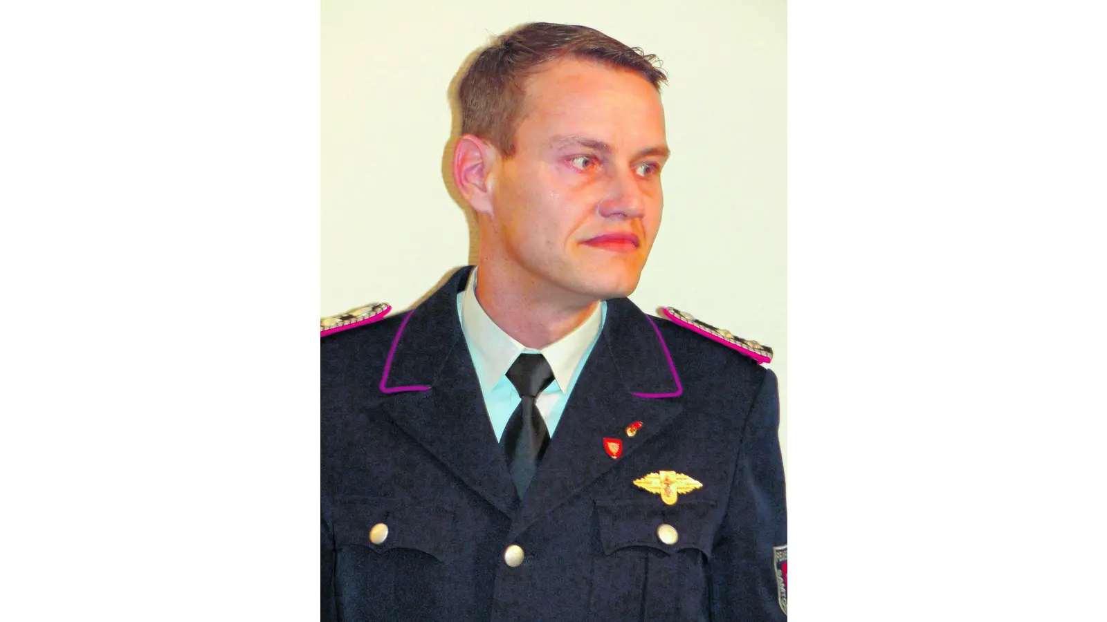 Fleißige Helfer beenden Bauarbeiten (Foto: al)