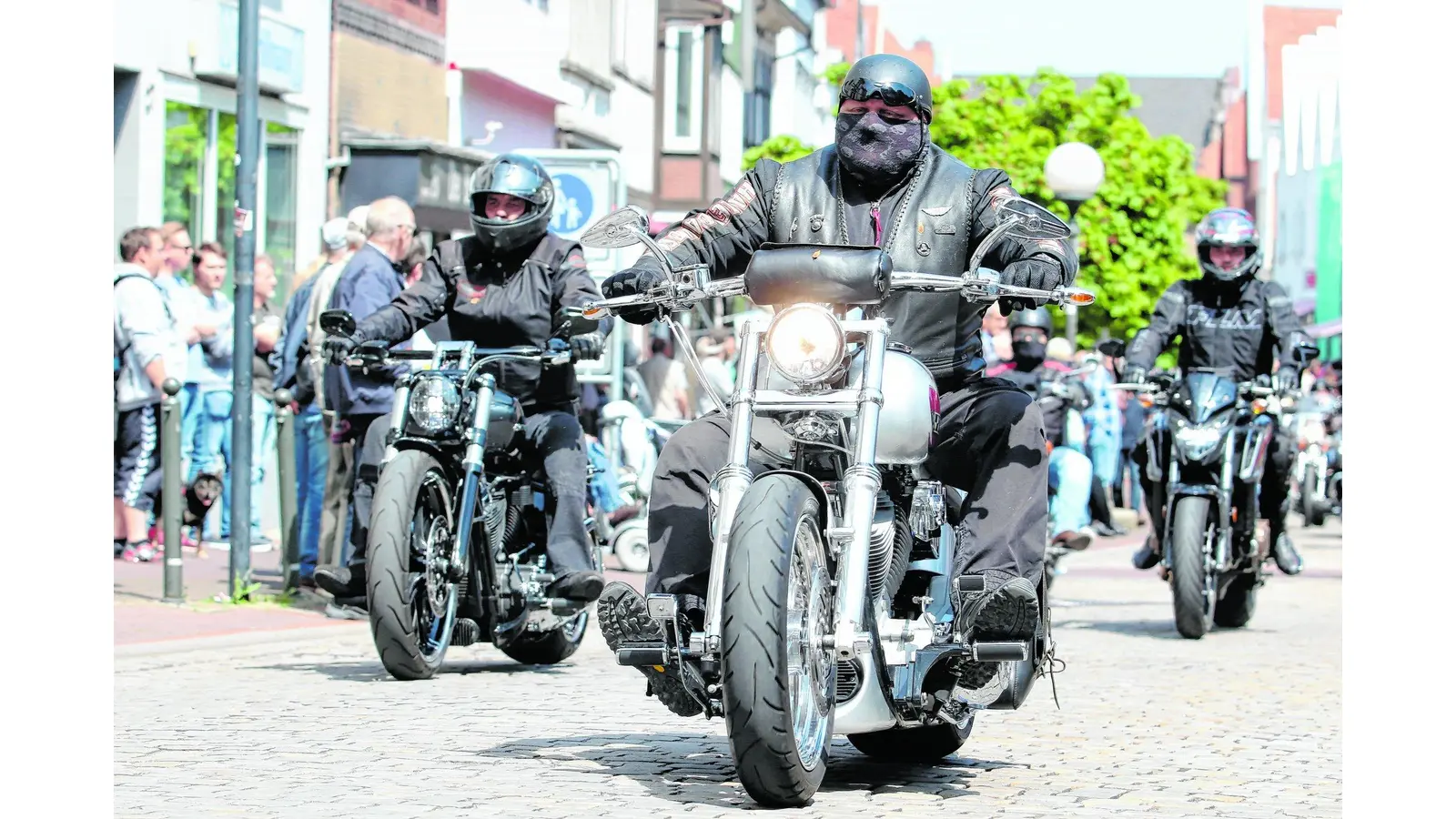 230 Maschinen rollen in die Fußgängerzone (Foto: red)