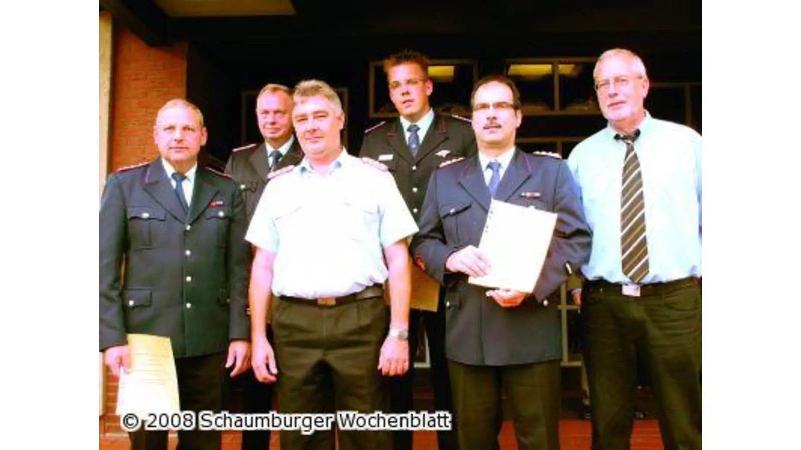 Neue Gesichter in Feuerwehr und Schiedsamt (Foto: nb)