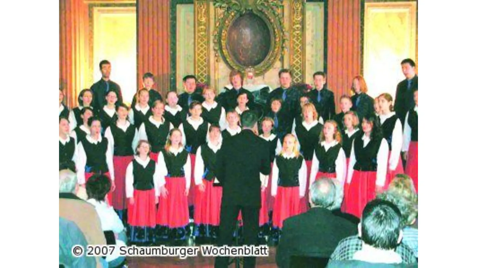 Jugendchor und Vocapella (Foto: hb)