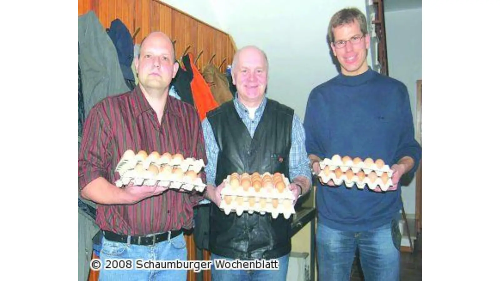 Junggesellen räumen die Eier ab (Foto: wtz)