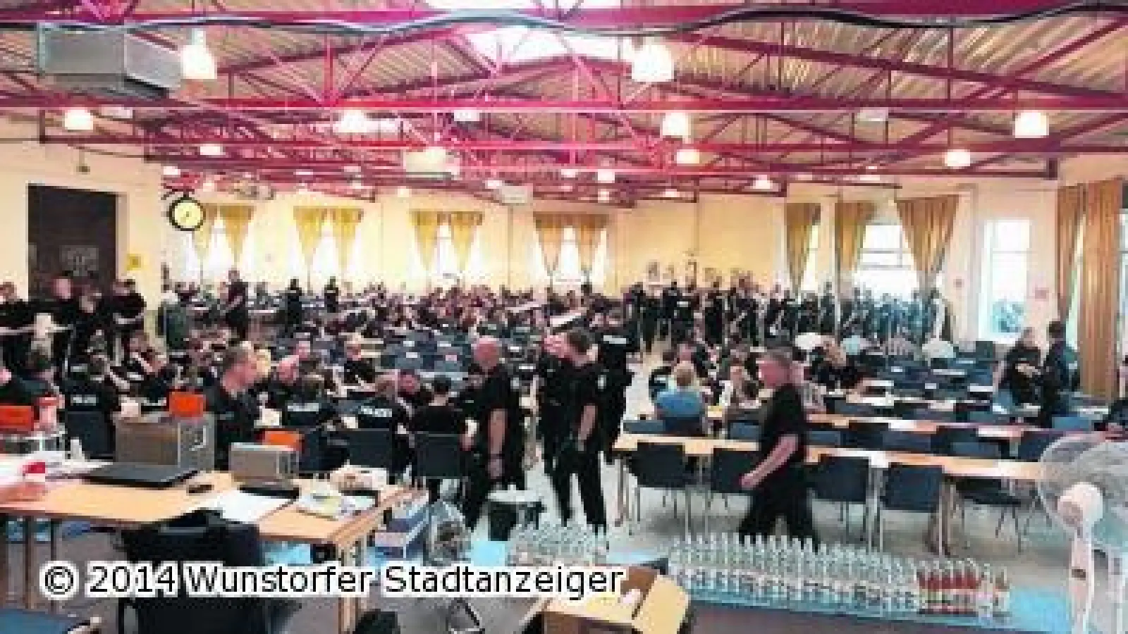 THW unterstützt die Polizei bei Großdemonstrationen (Foto: mk)
