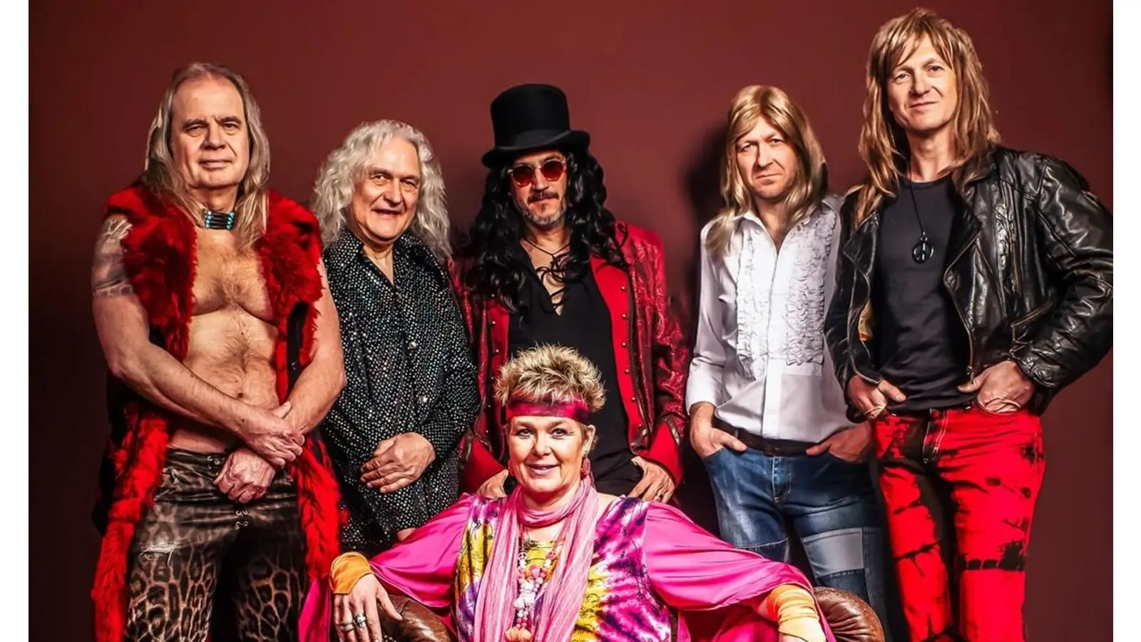 Am 30. August 2025 tritt die Band Major Healey im Kurpark Bad Eilsen auf und lädt zu einer Zeitreise in die bunte Glamourwelt der 70er Jahre ein. (Foto: privat)