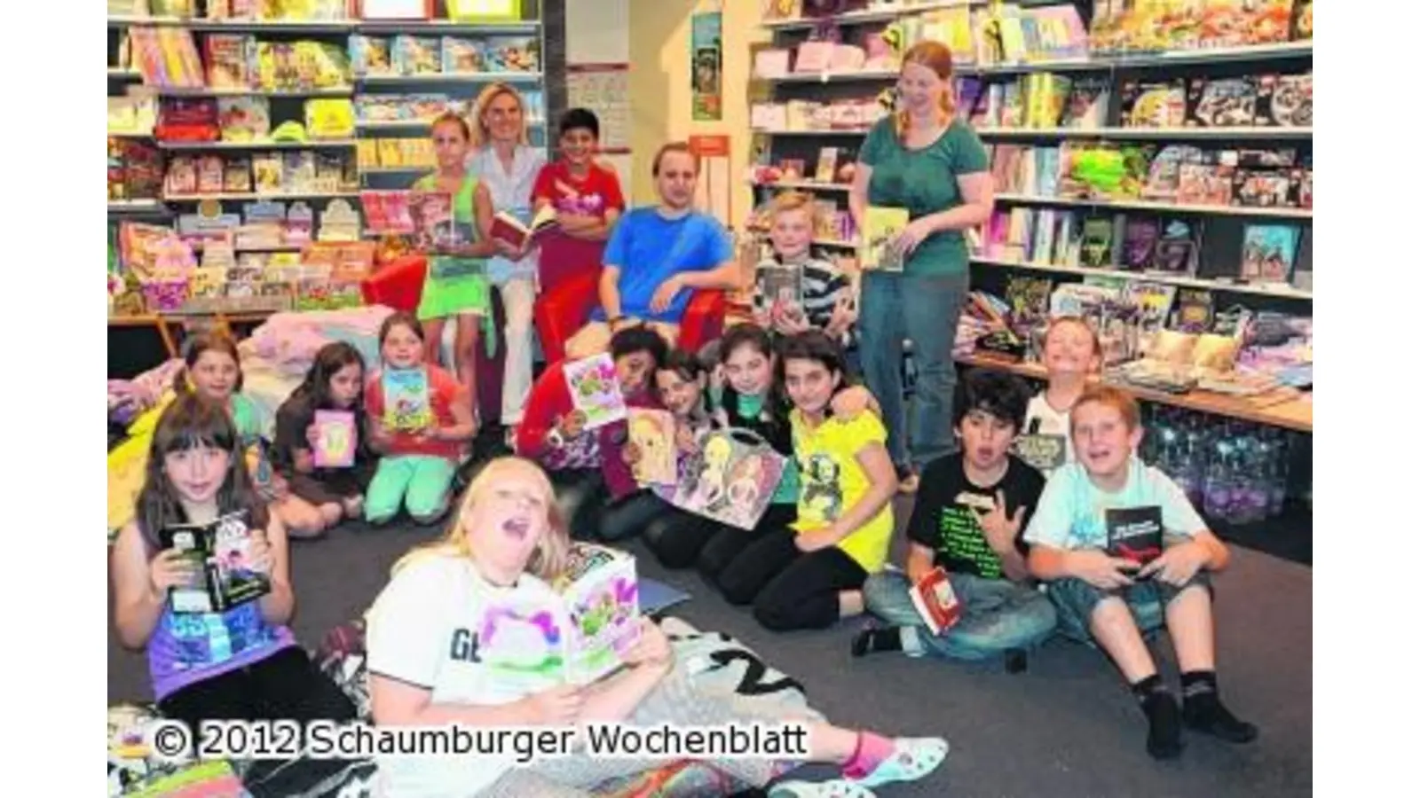 Übernachten inmitten vieler Bücher (Foto: bt)