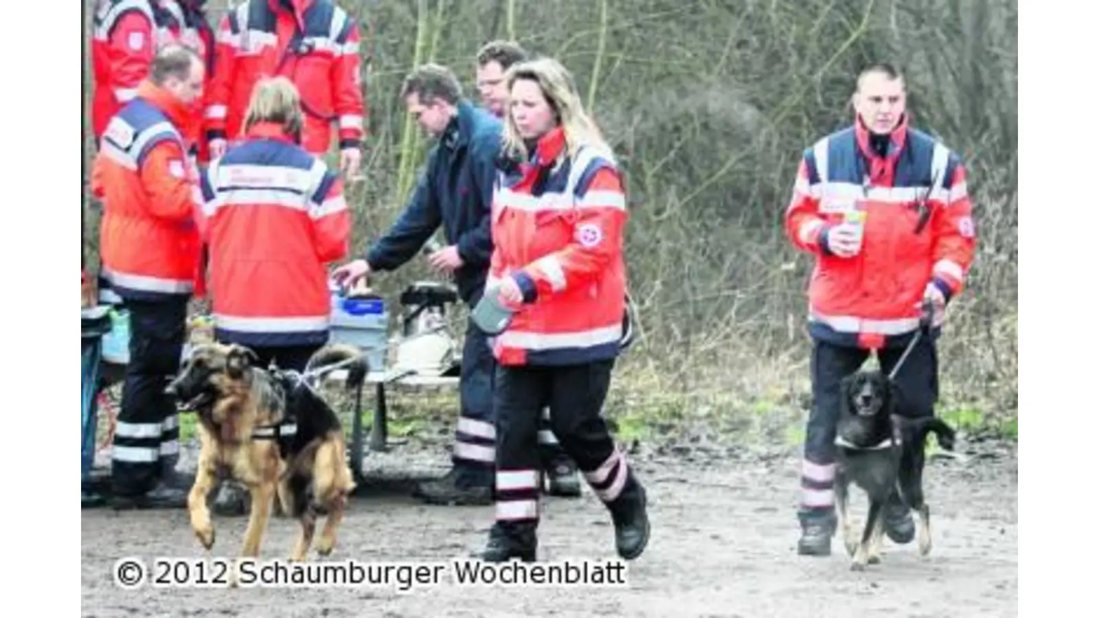 Helfer finden vermisste Frau tot auf (Foto: bb)