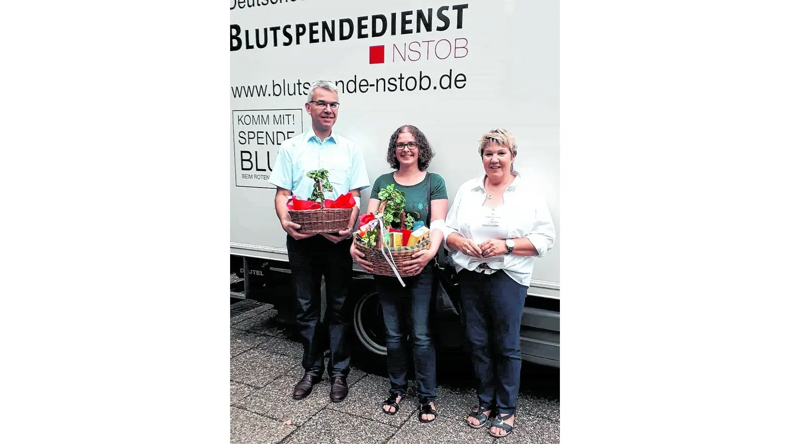 Sigrid Schmelz und Cord-Henrik Licht als Jubilarspender (Foto: red)