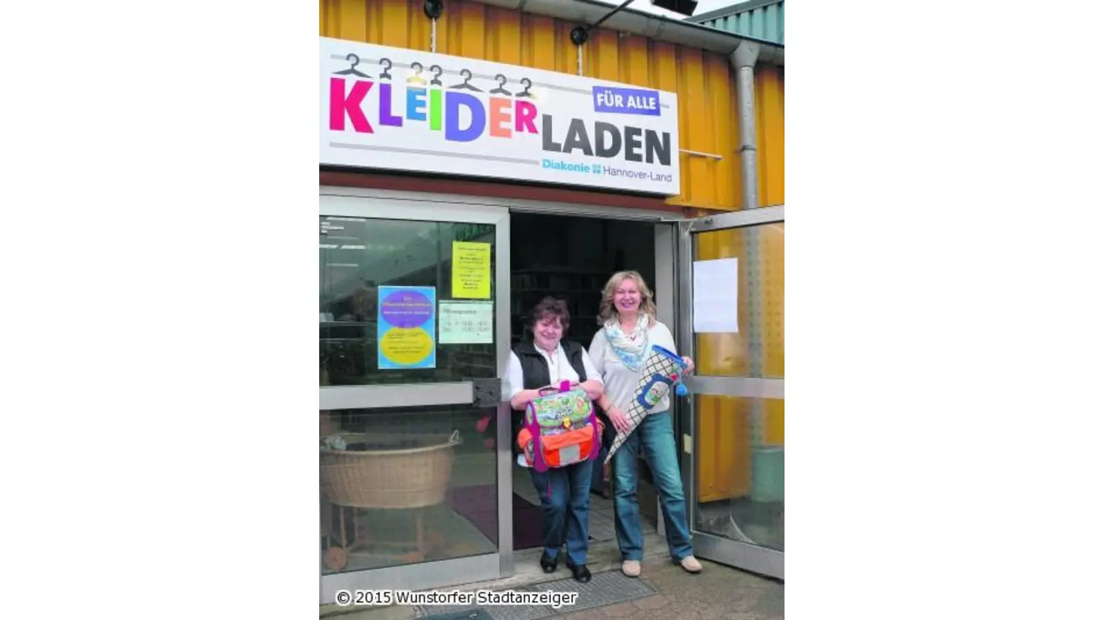 Kleiderladen benötigt dringend Ranzen (Foto: mk)
