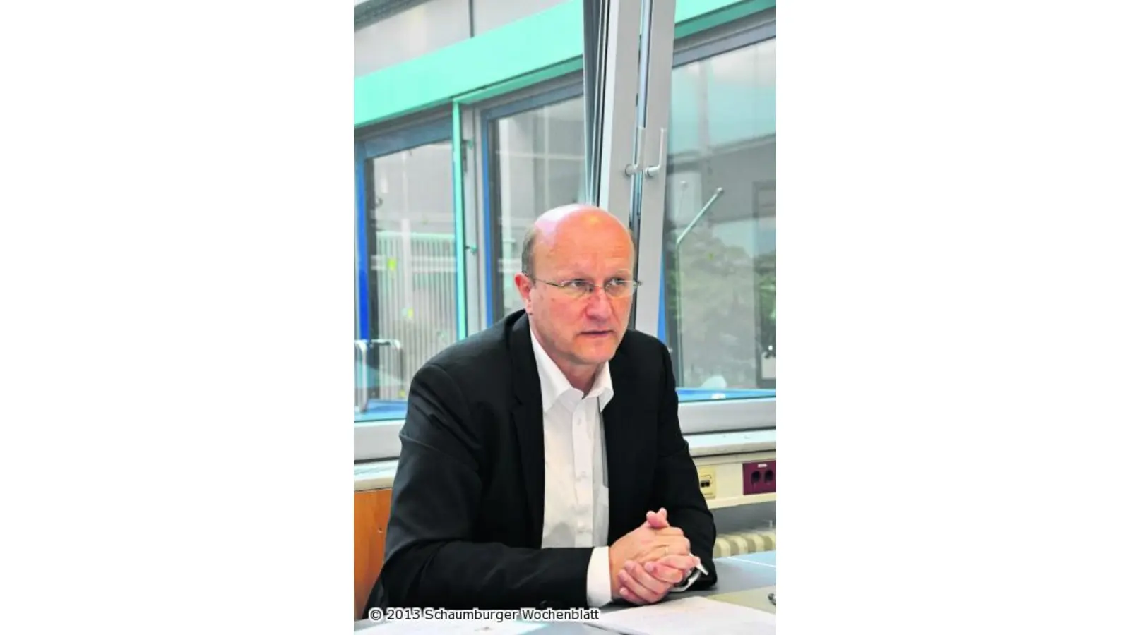 Karsten Becker lässt sich in die Karten schauen (Foto: nb)