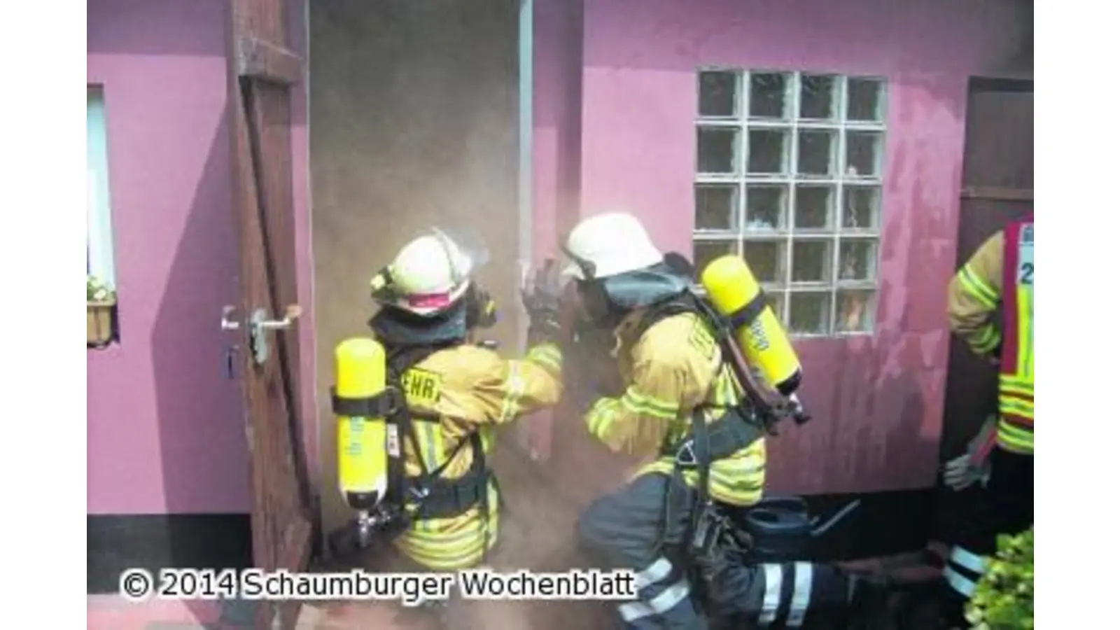 Feuer in Werkstatt-Schuppen (Foto: em)