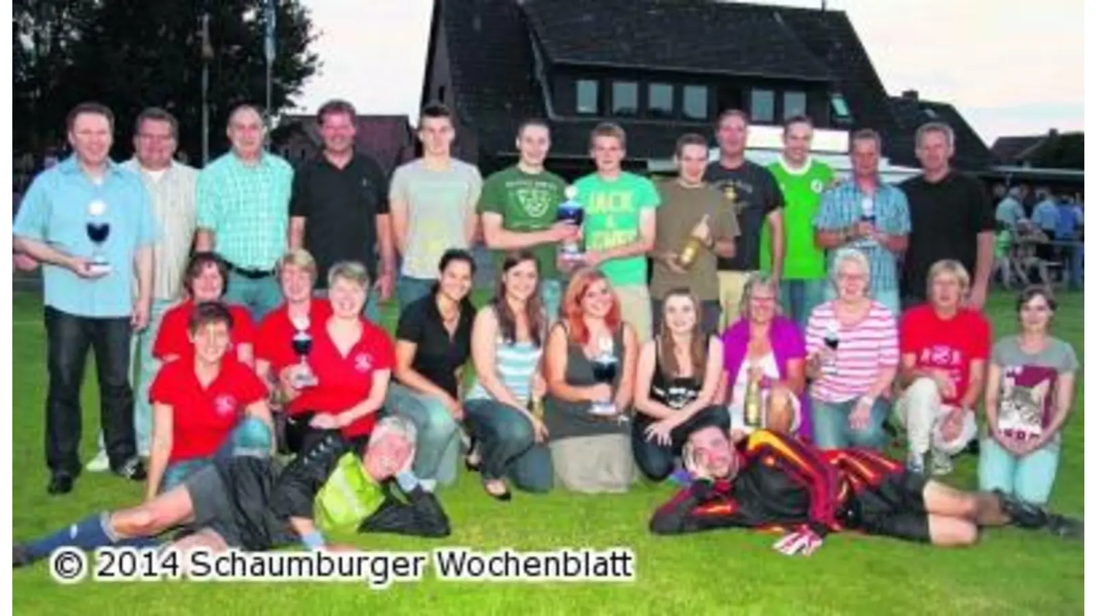 Torflut beim Elfmeterschießen der Vereine (Foto: wtz)