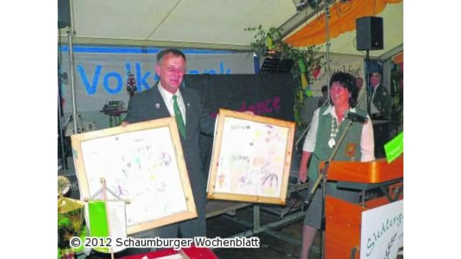 Apelerner feiern drei Tage (Foto: al)