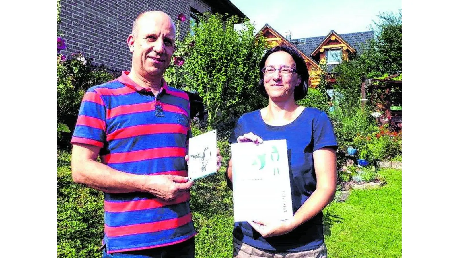Schwalben nehmen auch Kunstnester an (Foto: al)