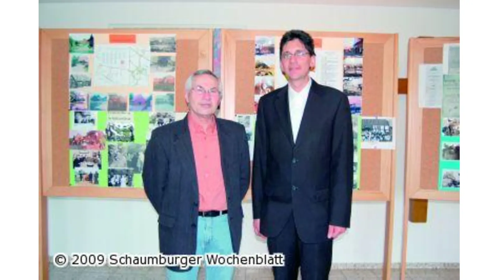 Bürgermeister hat geschnippelt und geklebt (Foto: red)