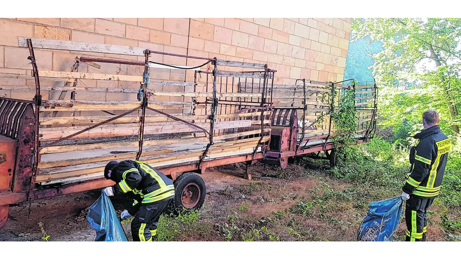 Sauberer Einsatz für ein sauberes Dorf (Foto: red)