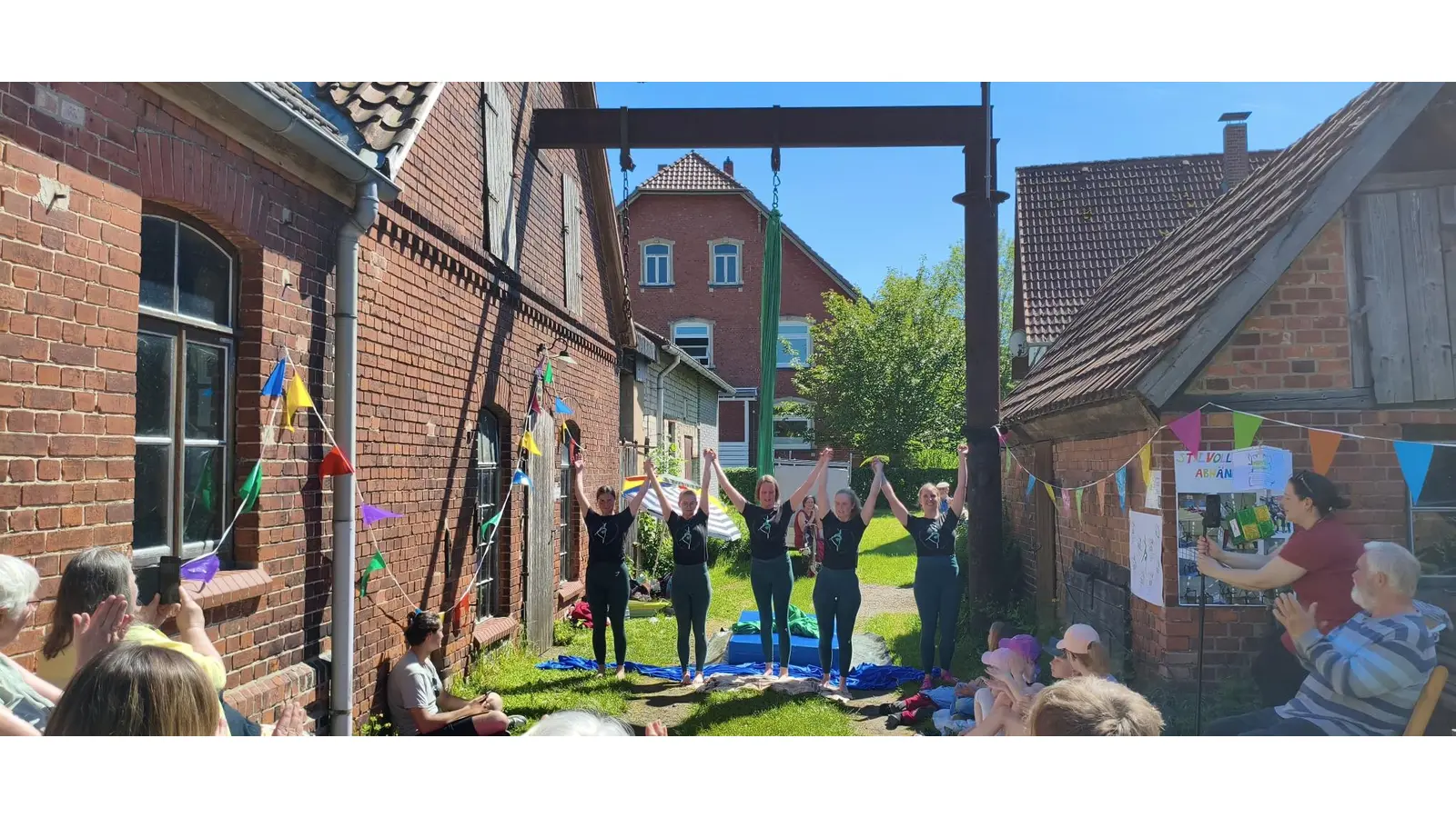 Zauberhafte Show der „Aircatchers“ vom TSV Krankenhagen. (Foto: privat)