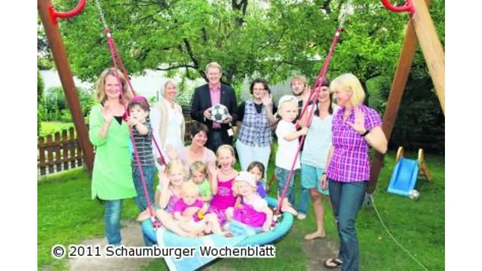 Besucher bringt wertvolles Präsent (Foto: bb)