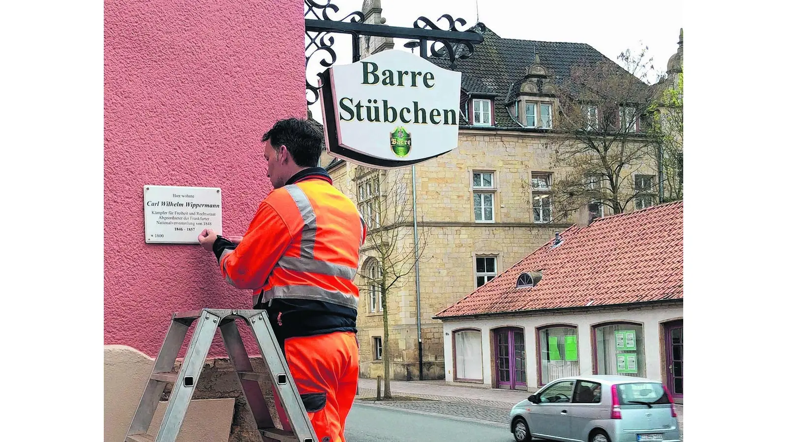 Neue Gedenktafeln für verdiente Rintelner (Foto: km)