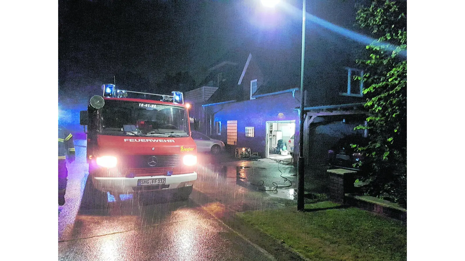 Unwetter prasselt über Bückeburg nieder (Foto: em)